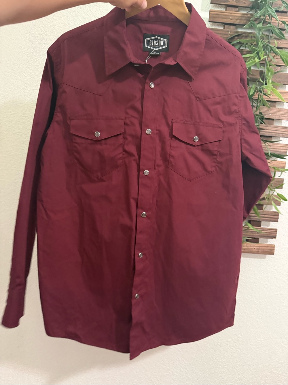 Gibson Men's Long-Sleeve Burgundy Snap Western Shirt